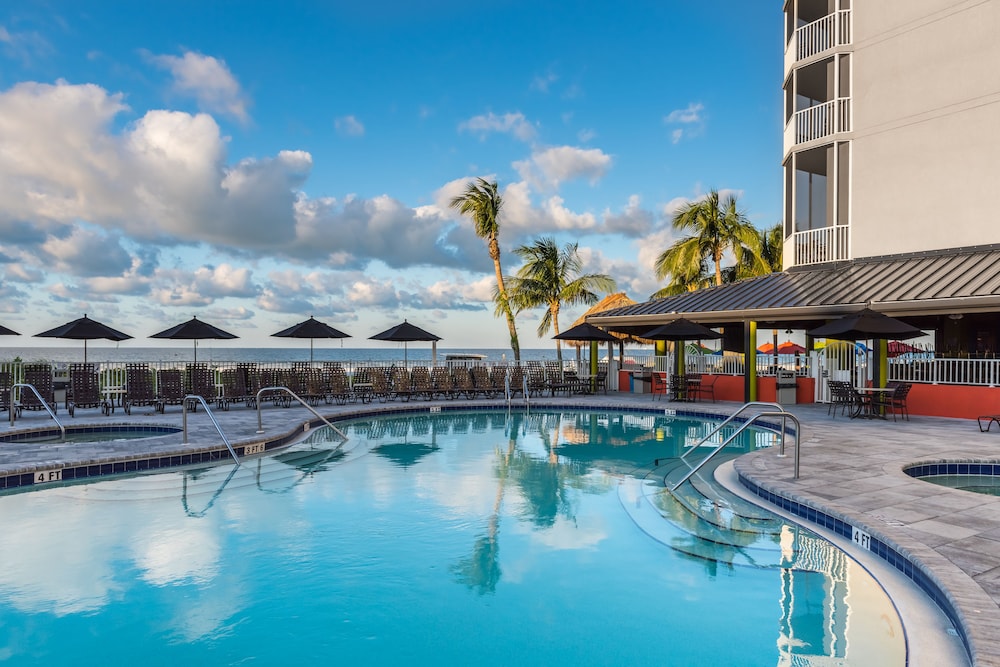 Fort Myers / DiamondHead Beach Resort 3