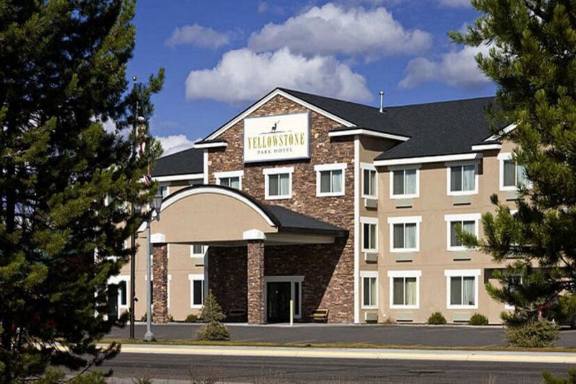 Yellowstone / yellowstone park Hotel 1